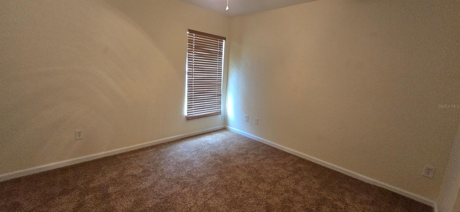 SADDLE CREEK 1 - Residential Lease
