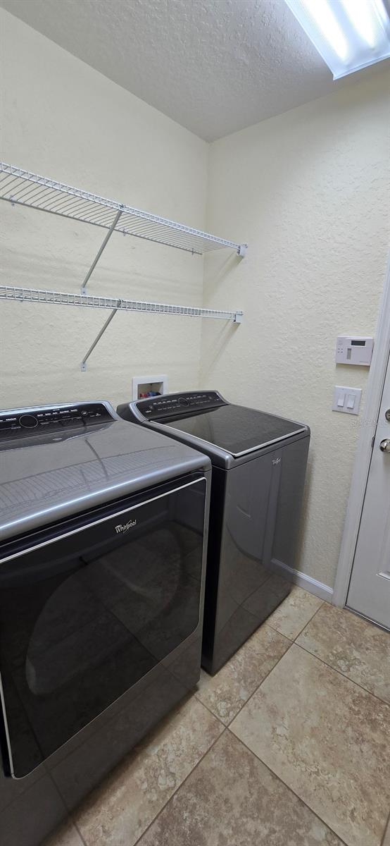 SADDLE CREEK 1 - Residential Lease