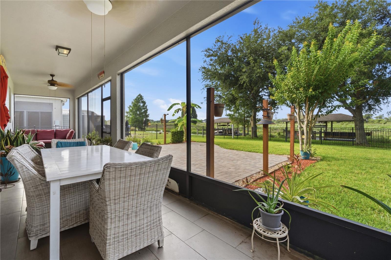 GROVELAND WATERSIDE POINTE PH 01 - Residential