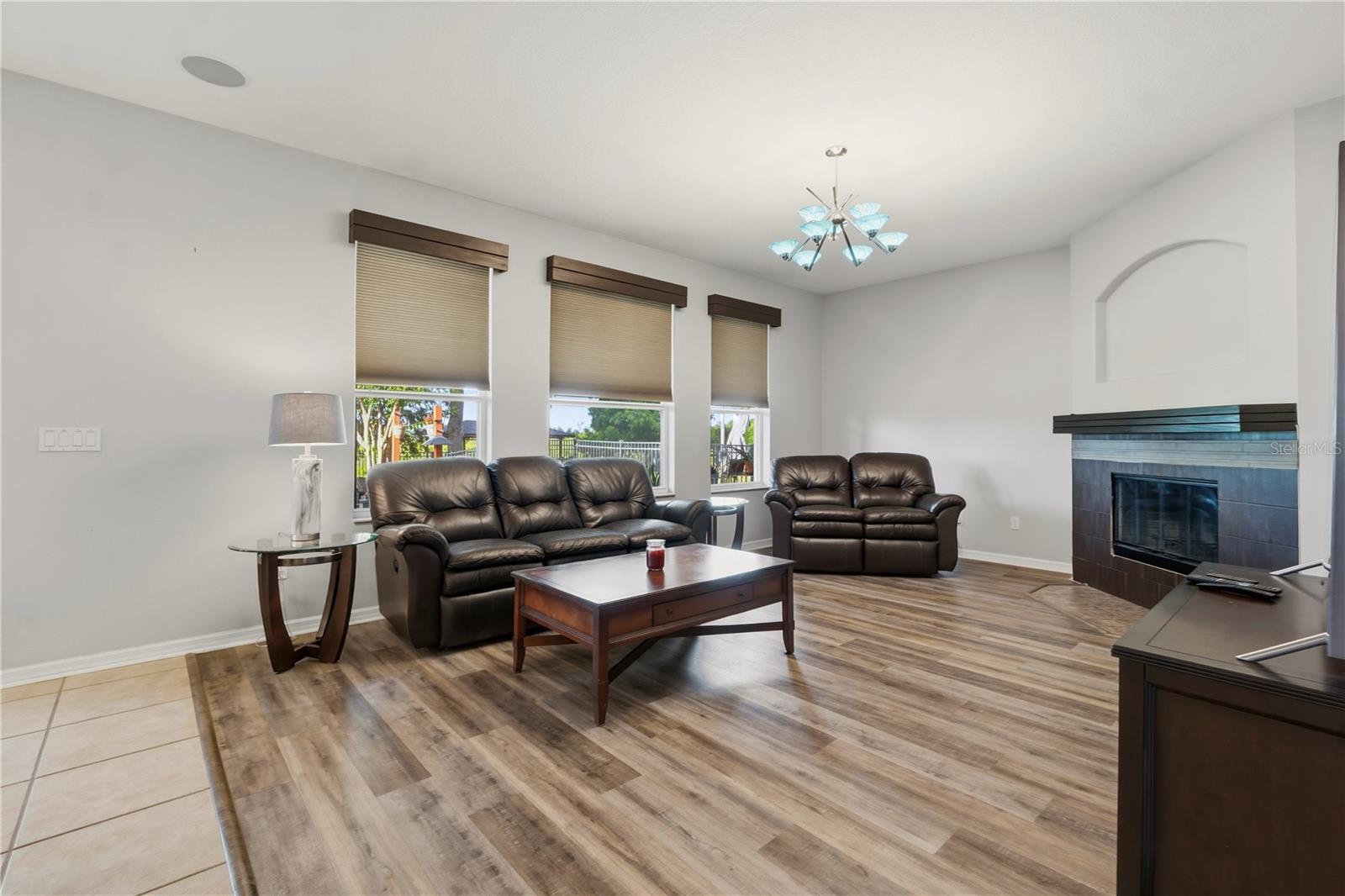 GROVELAND WATERSIDE POINTE PH 01 - Residential