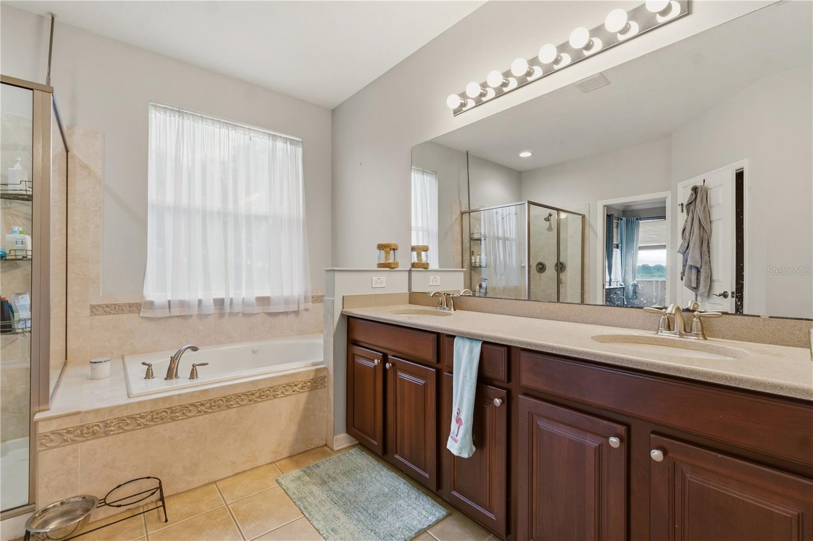 GROVELAND WATERSIDE POINTE PH 01 - Residential