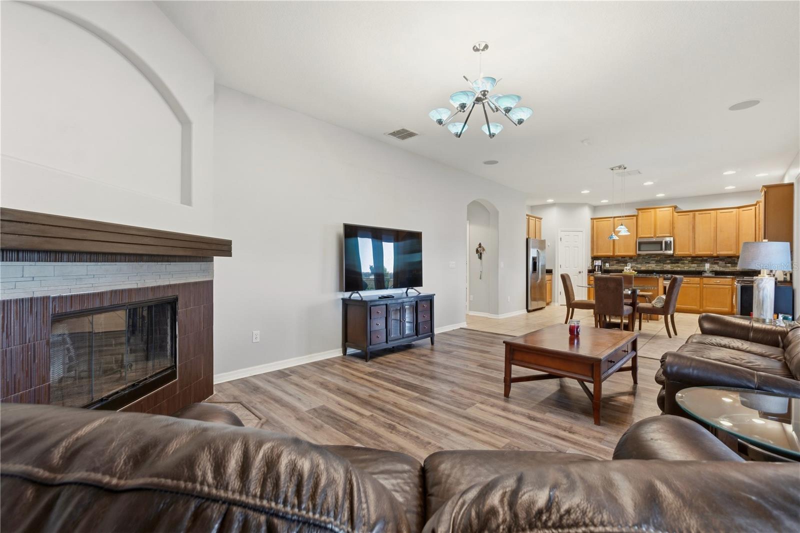GROVELAND WATERSIDE POINTE PH 01 - Residential
