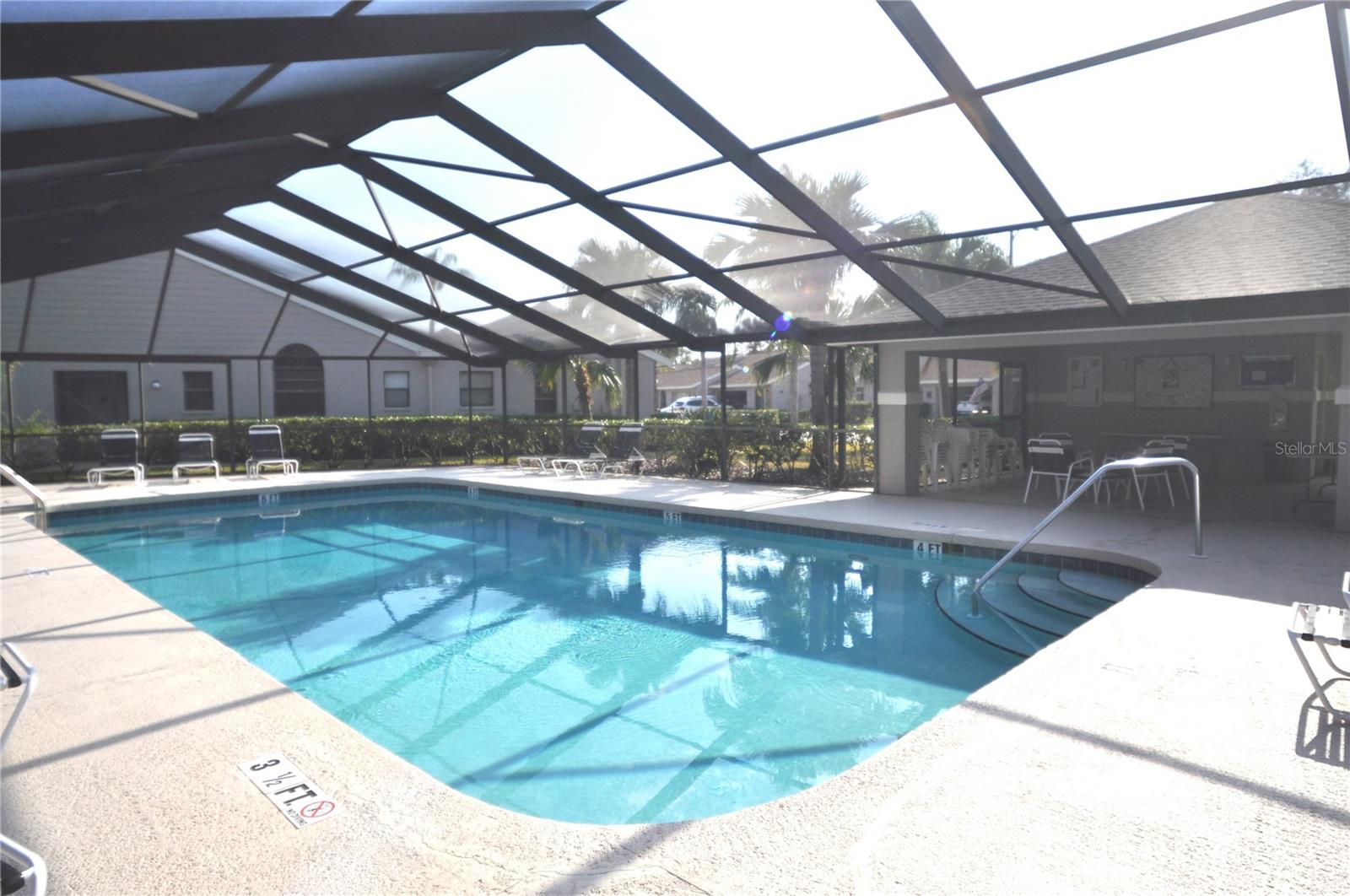 SALEM SQUARE - Residential