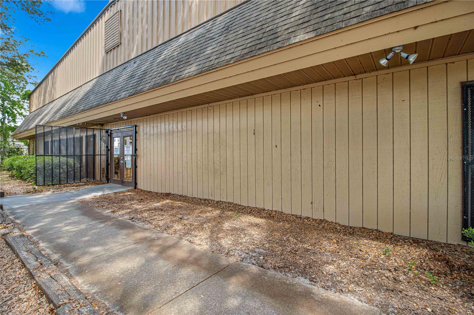 ANTHONY INDUST PARK - Commercial Sale