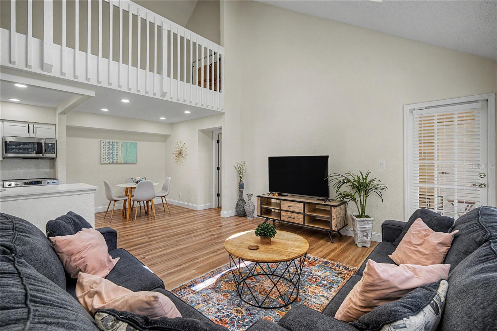 BENTLEY AT COBBS LANDING CONDO THE - Residential