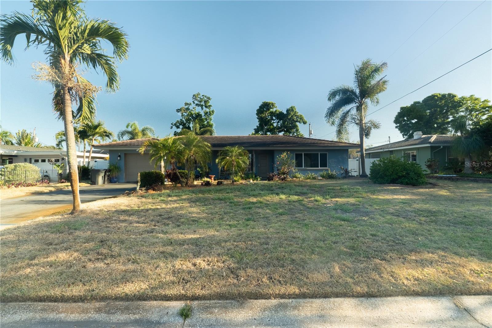 BELLEAIR HEIGHTS - Residential
