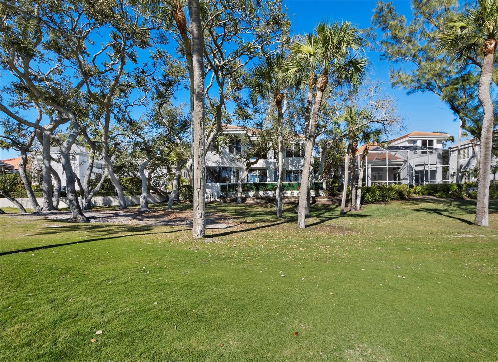 QUEENS HARBOUR - Residential