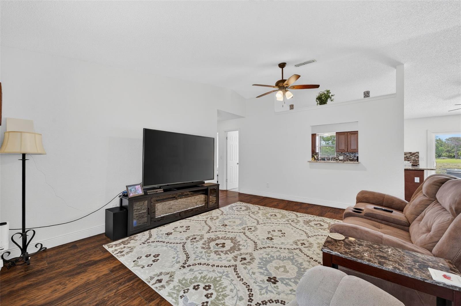 DELTONA LAKES UNIT 33 - Residential