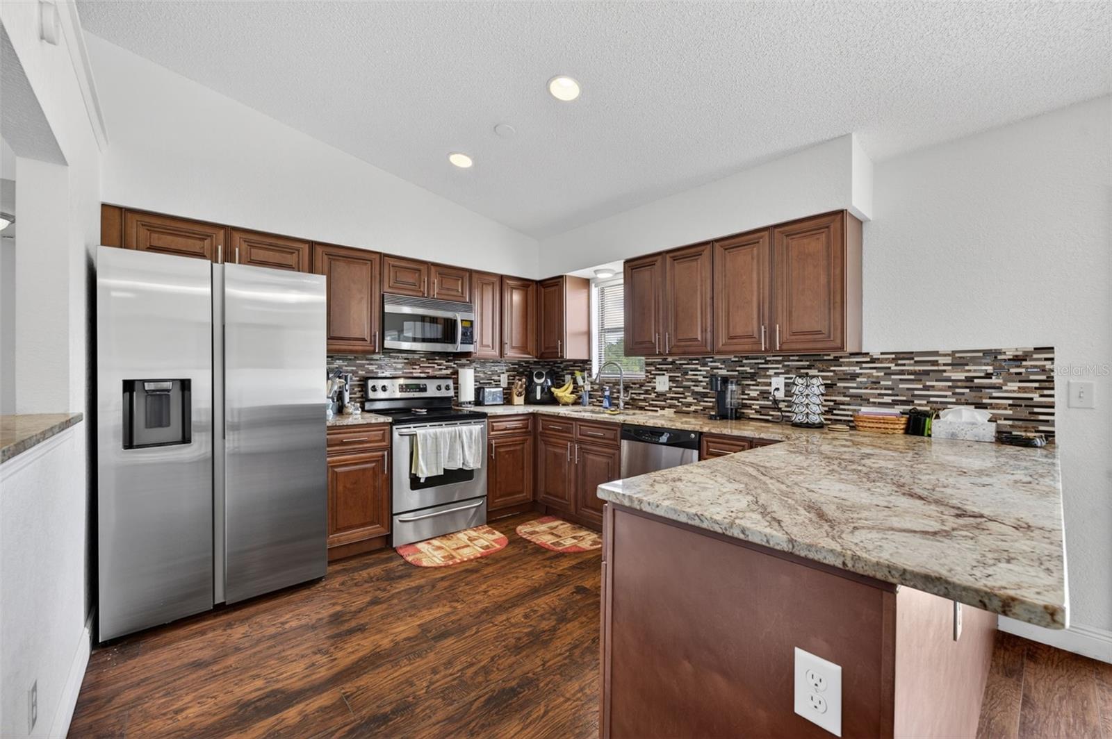 DELTONA LAKES UNIT 33 - Residential