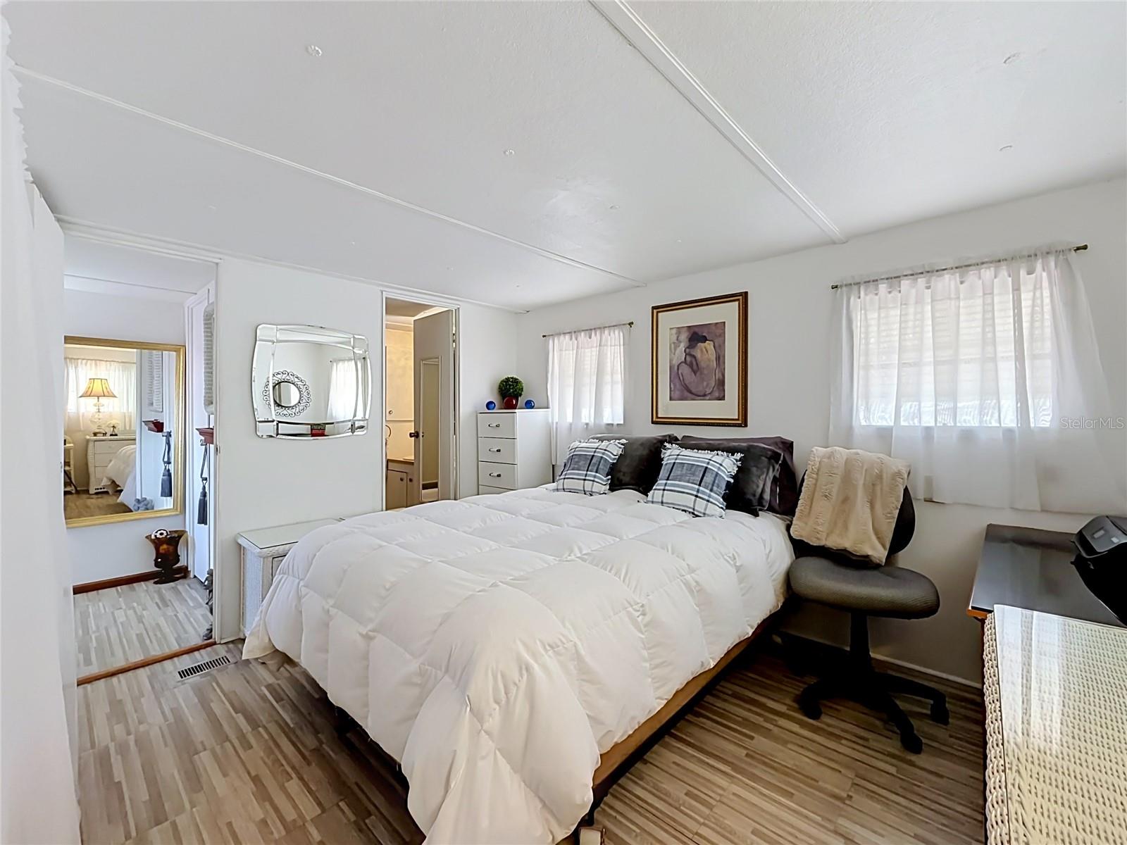 SUNCOAST MANOR M/H PARK UNREC - Residential