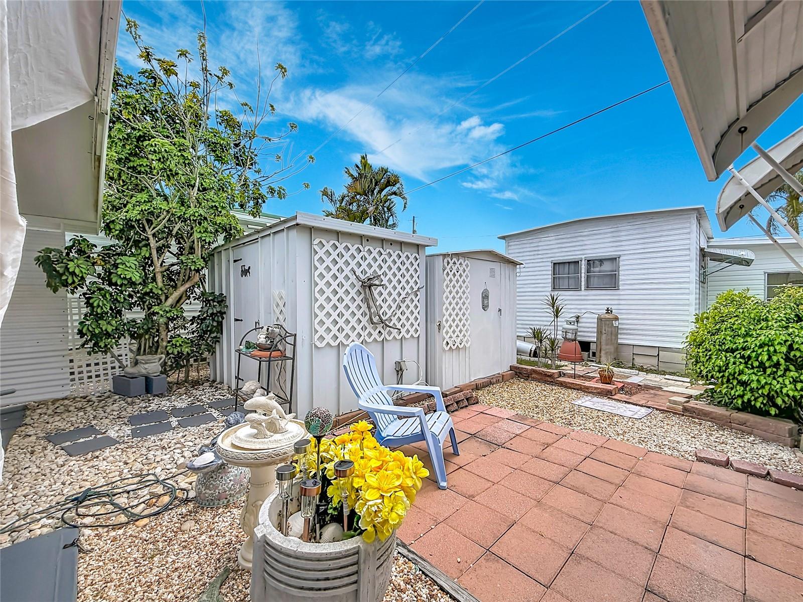 SUNCOAST MANOR M/H PARK UNREC - Residential