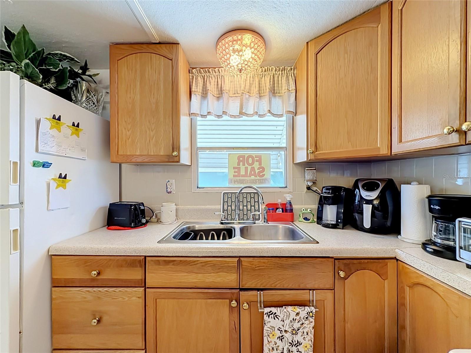 SUNCOAST MANOR M/H PARK UNREC - Residential