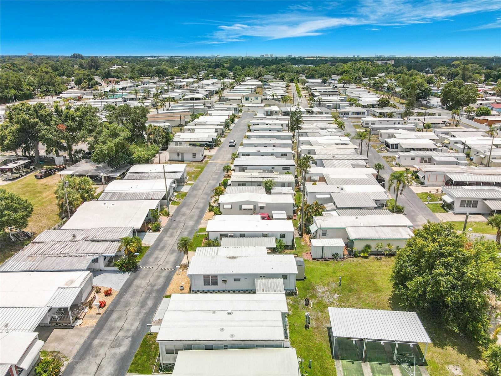 SUNCOAST MANOR M/H PARK UNREC - Residential