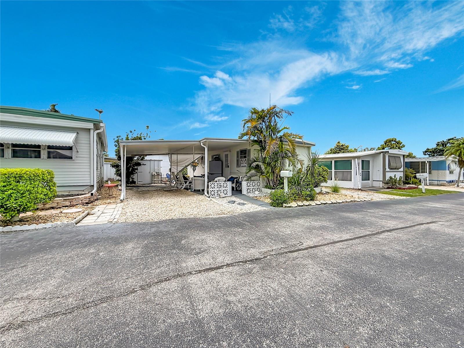 SUNCOAST MANOR M/H PARK UNREC - Residential