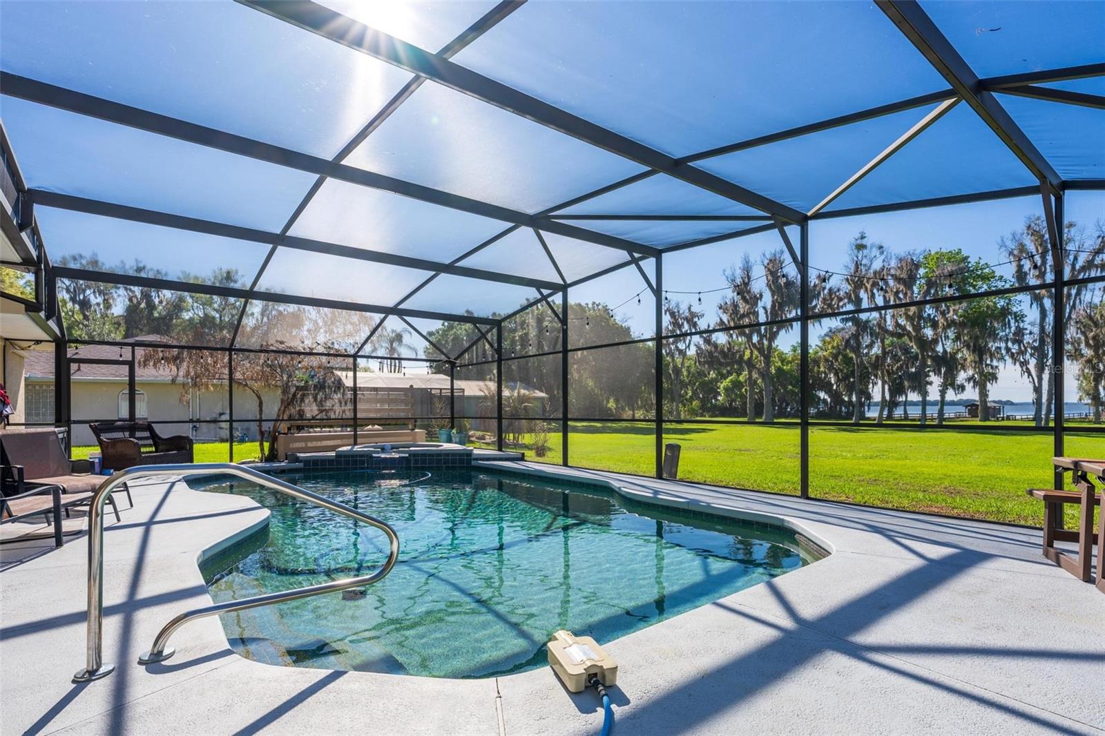 ACREAGE & UNREC - Residential