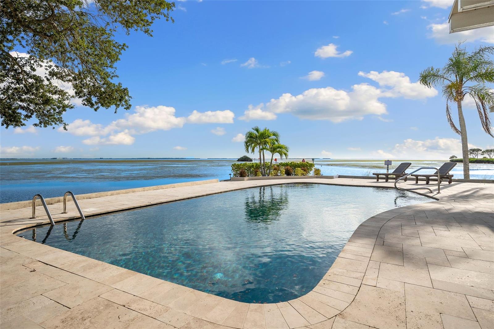 BAYWOOD VILLAGE - Residential