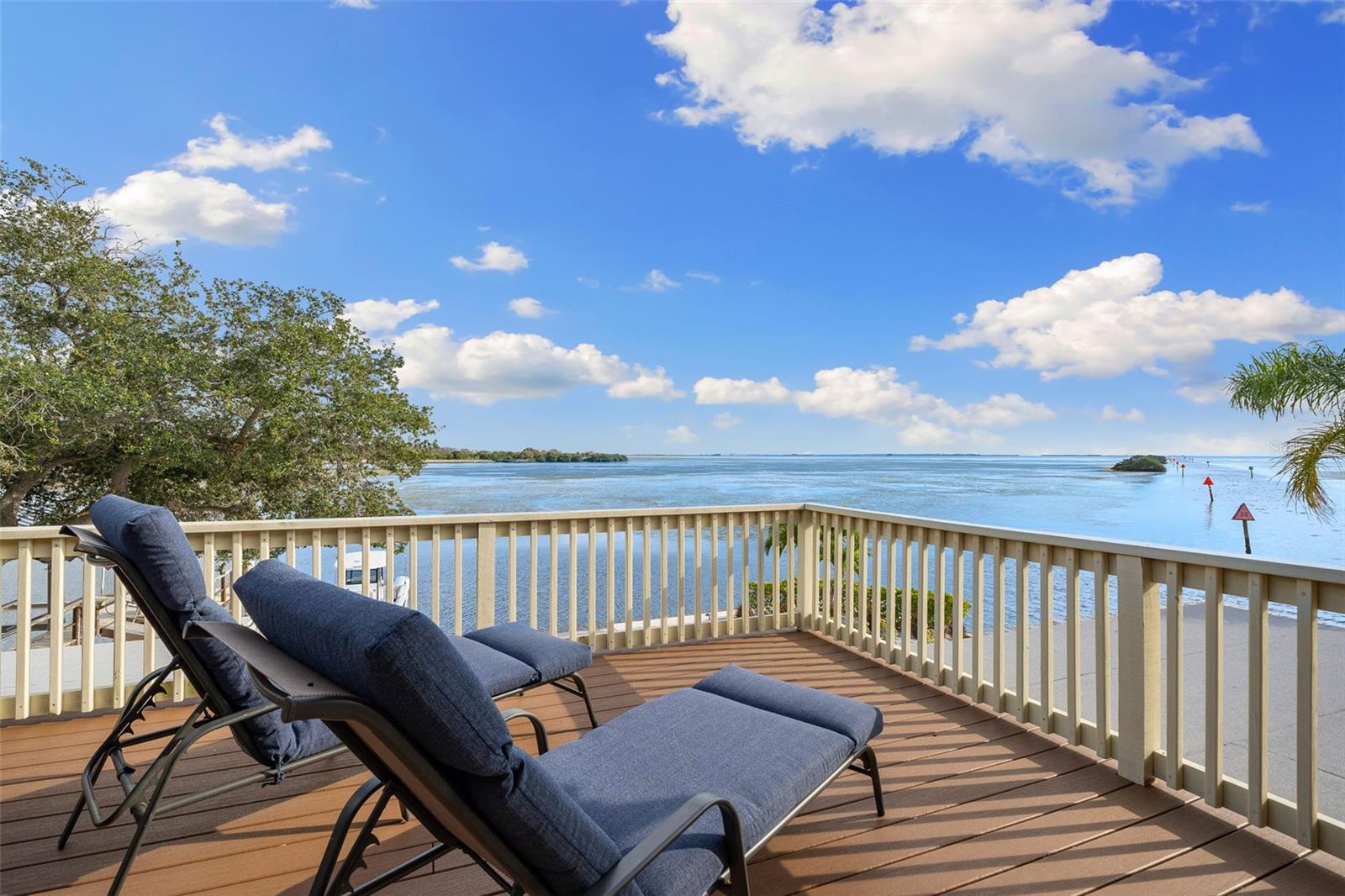 BAYWOOD VILLAGE - Residential
