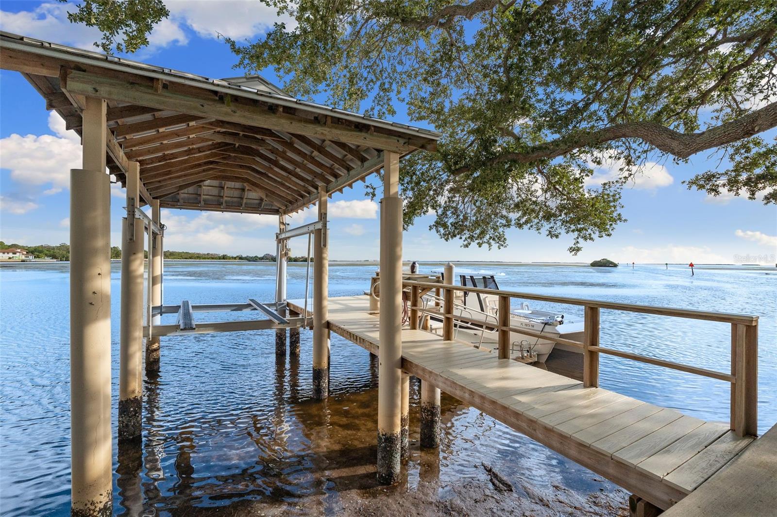 BAYWOOD VILLAGE - Residential