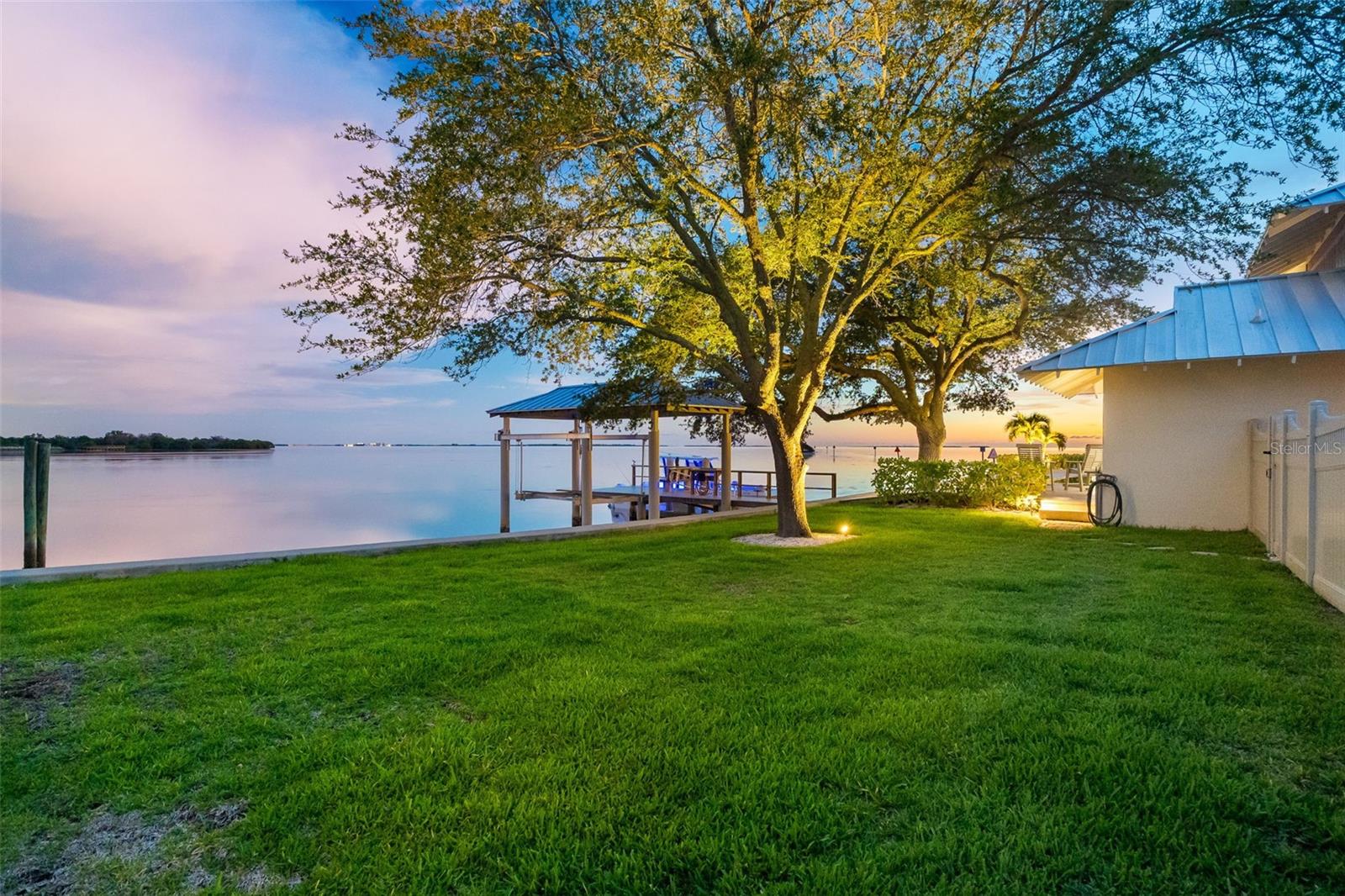 BAYWOOD VILLAGE - Residential