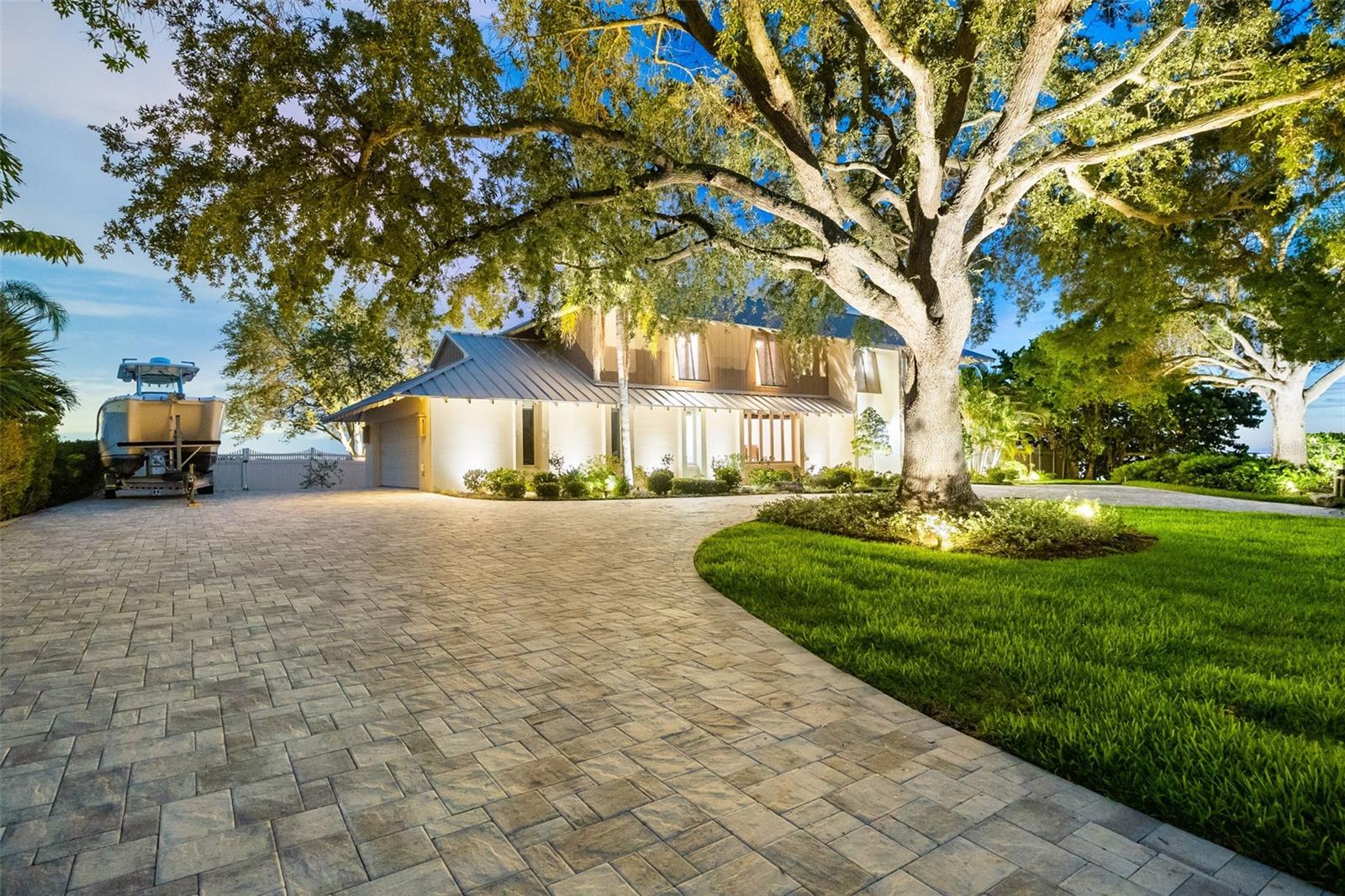BAYWOOD VILLAGE - Residential