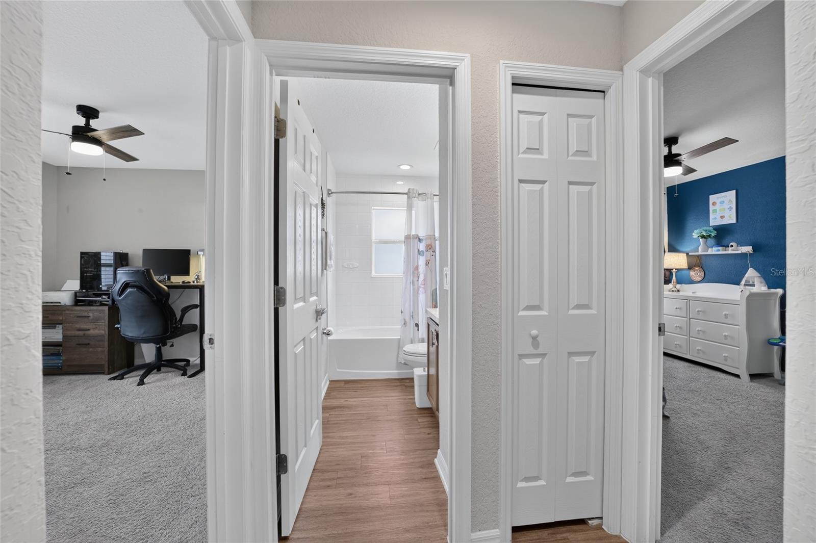 SUMMERCREST - Residential