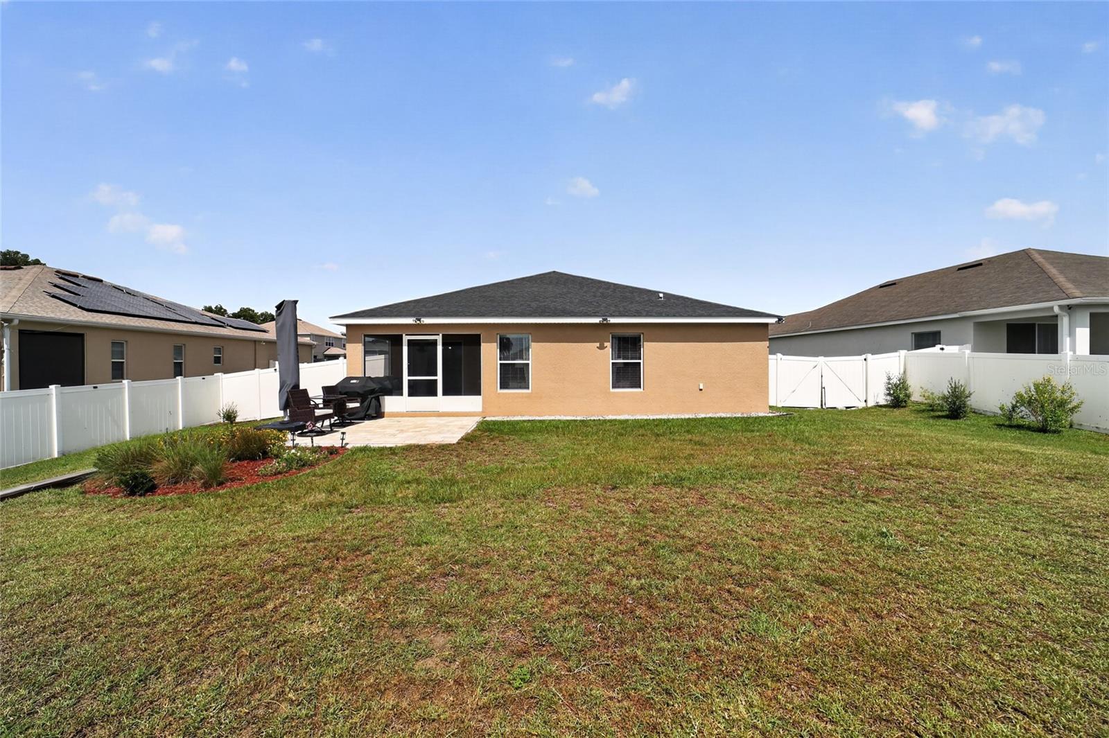 SUMMERCREST - Residential