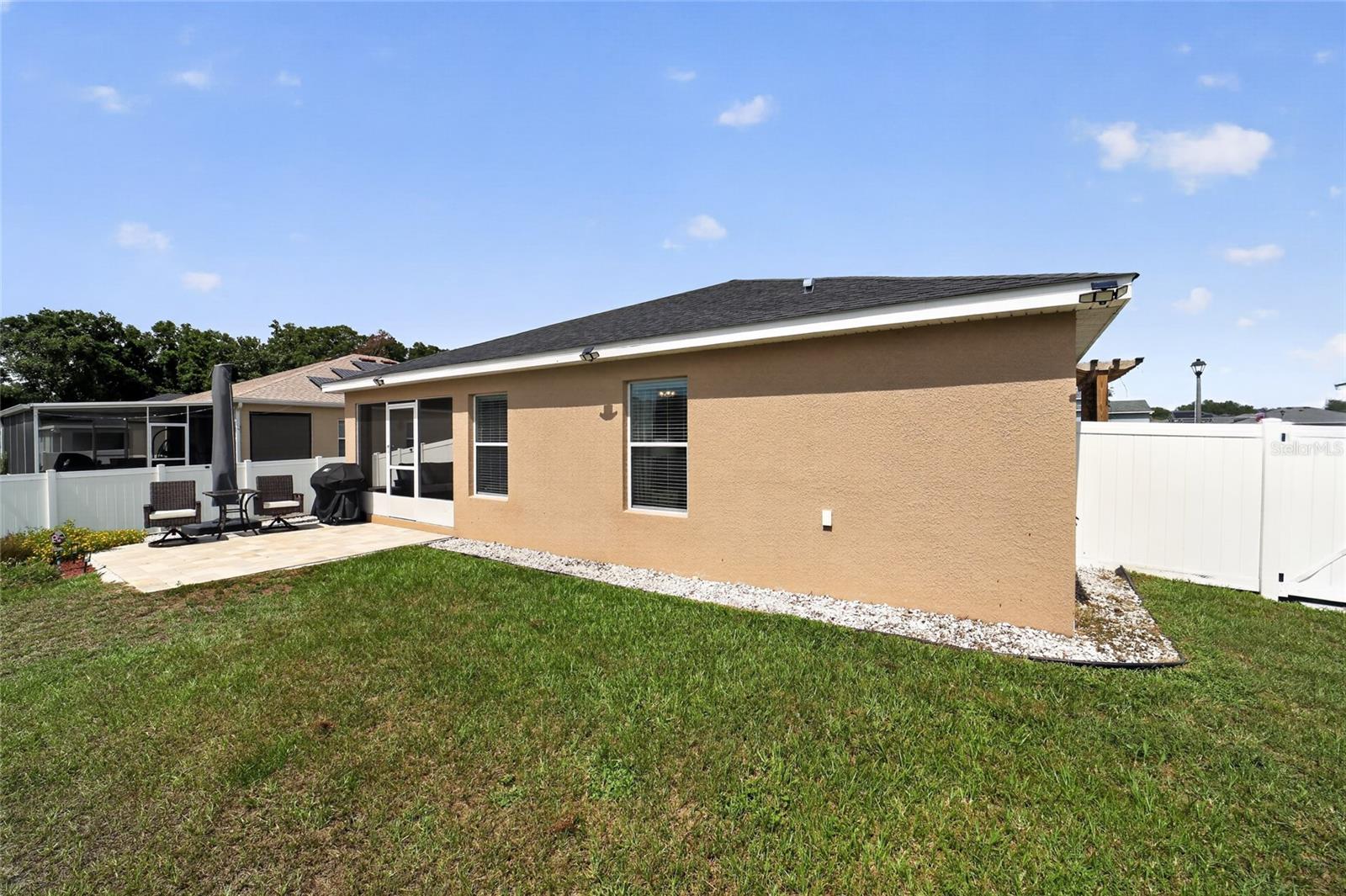 SUMMERCREST - Residential