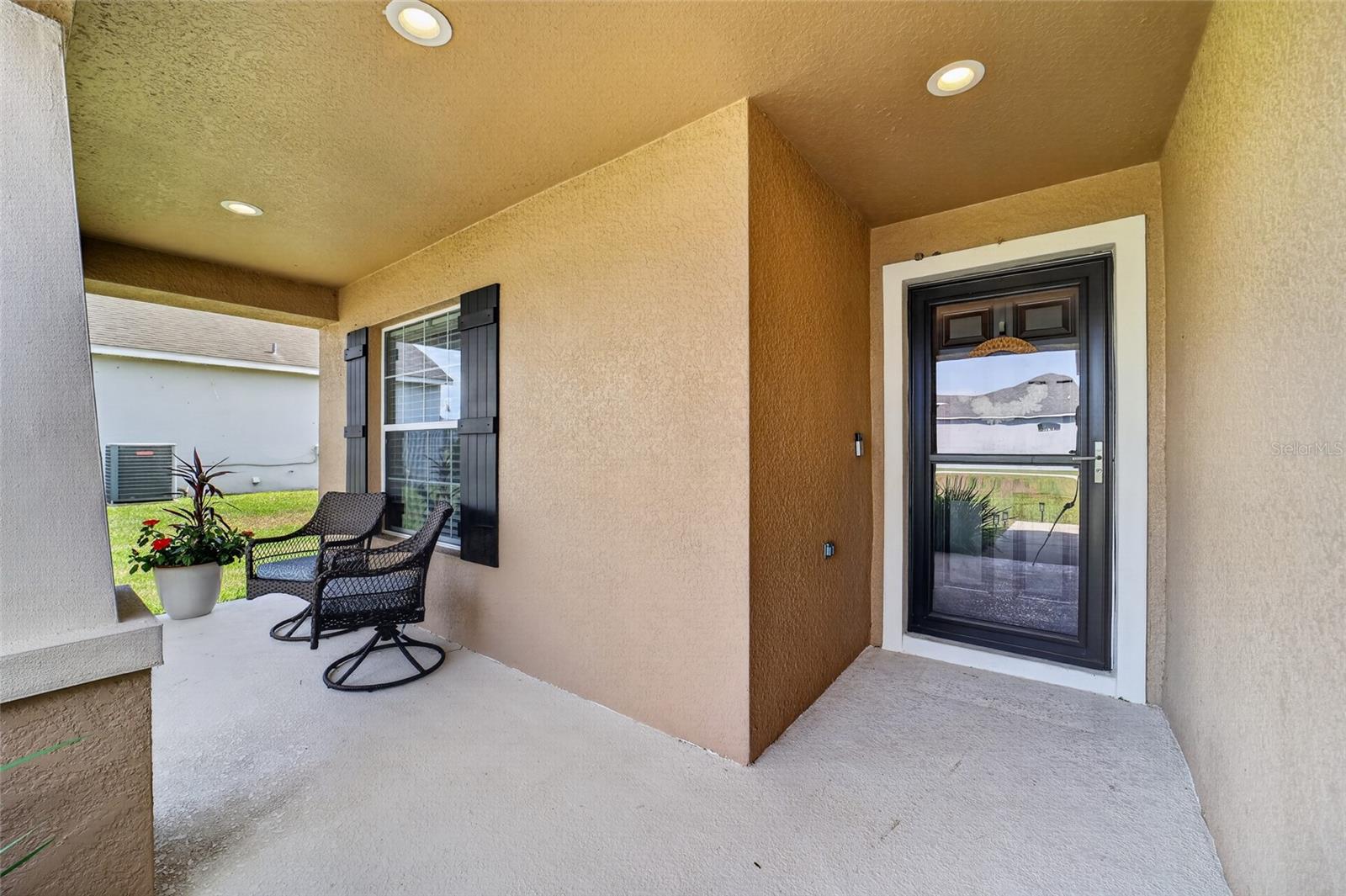 SUMMERCREST - Residential