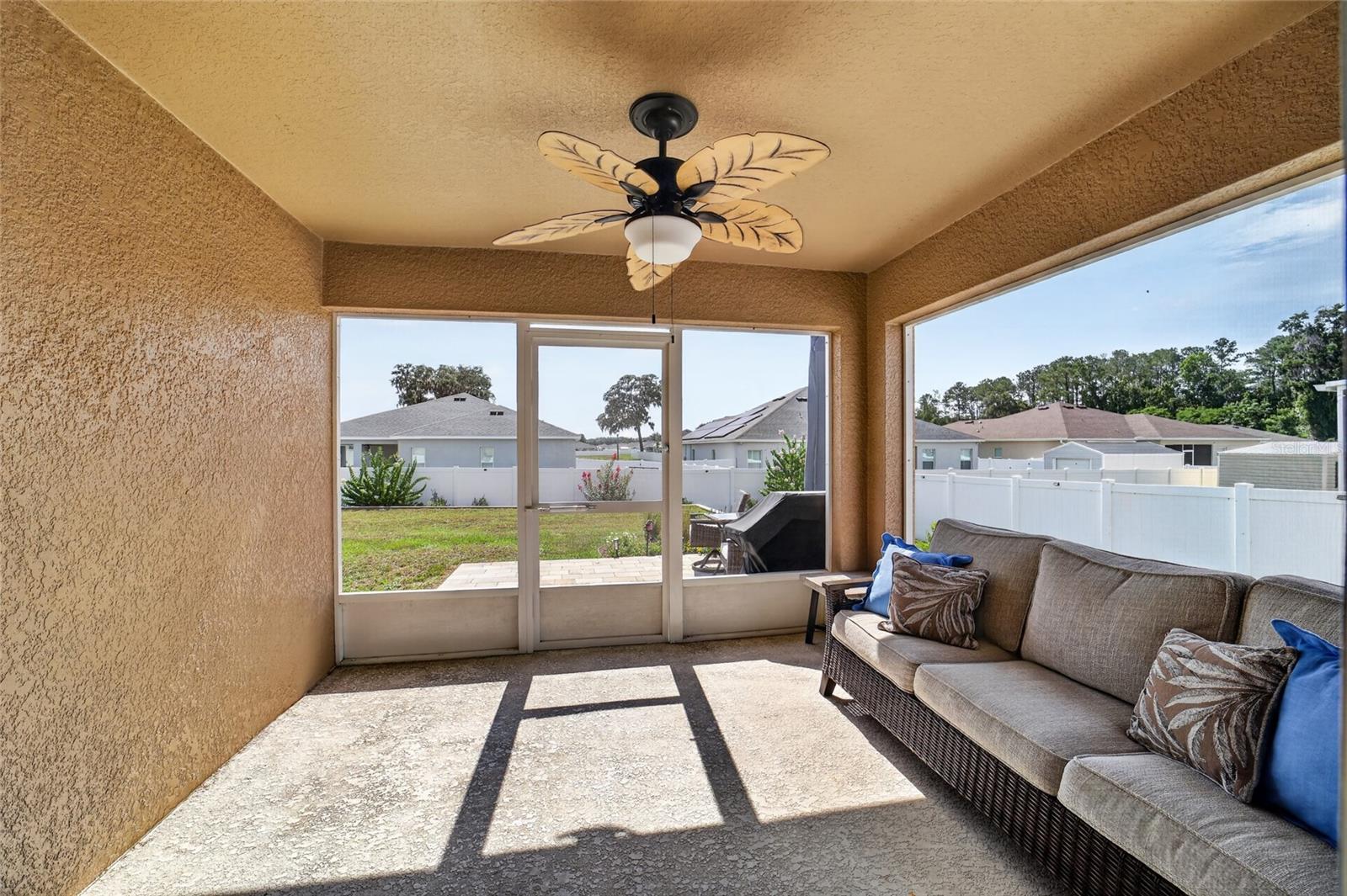 SUMMERCREST - Residential