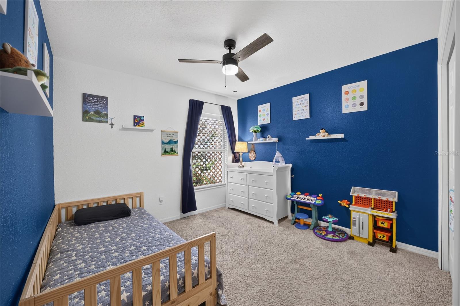 SUMMERCREST - Residential