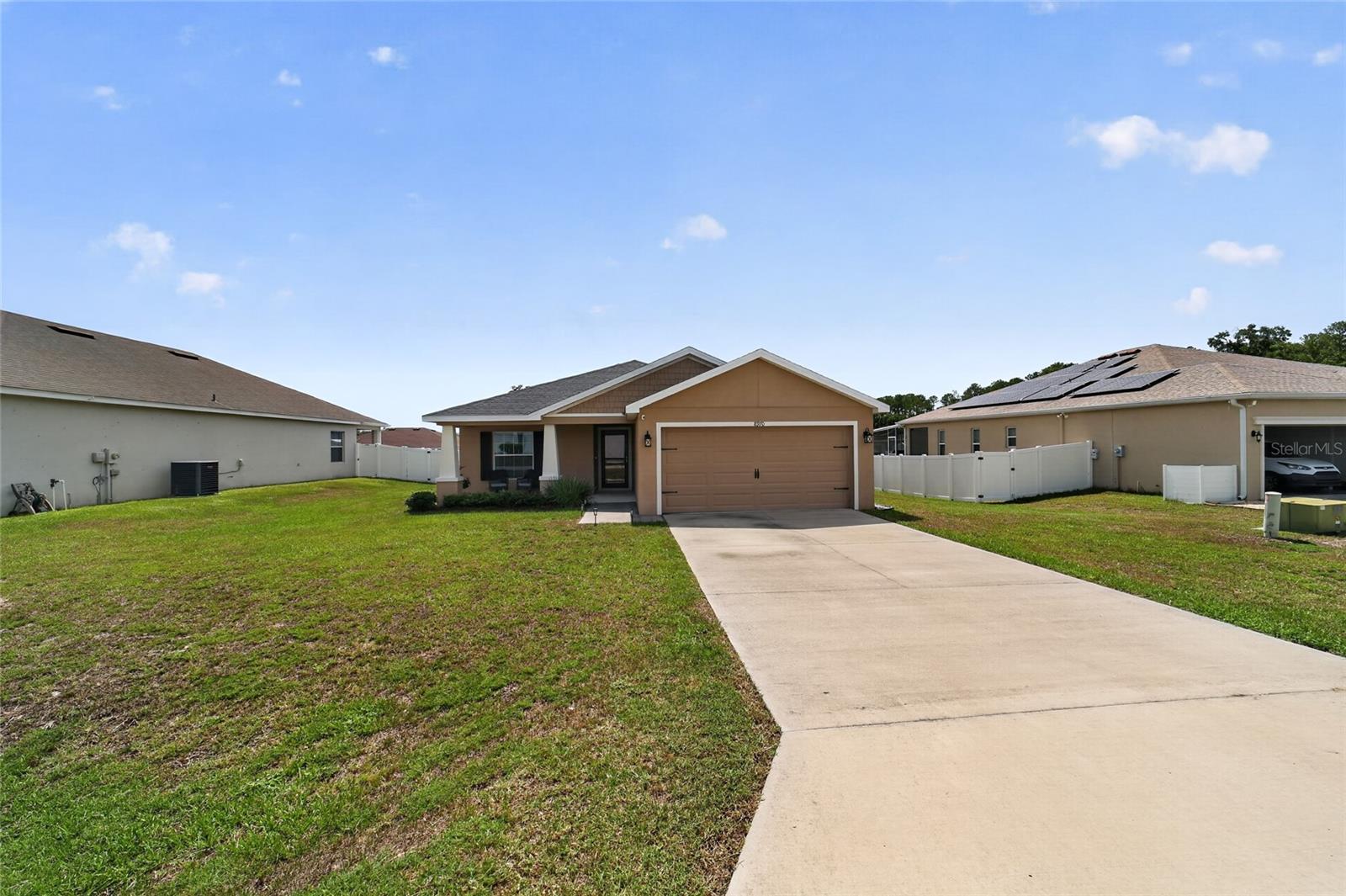 SUMMERCREST - Residential