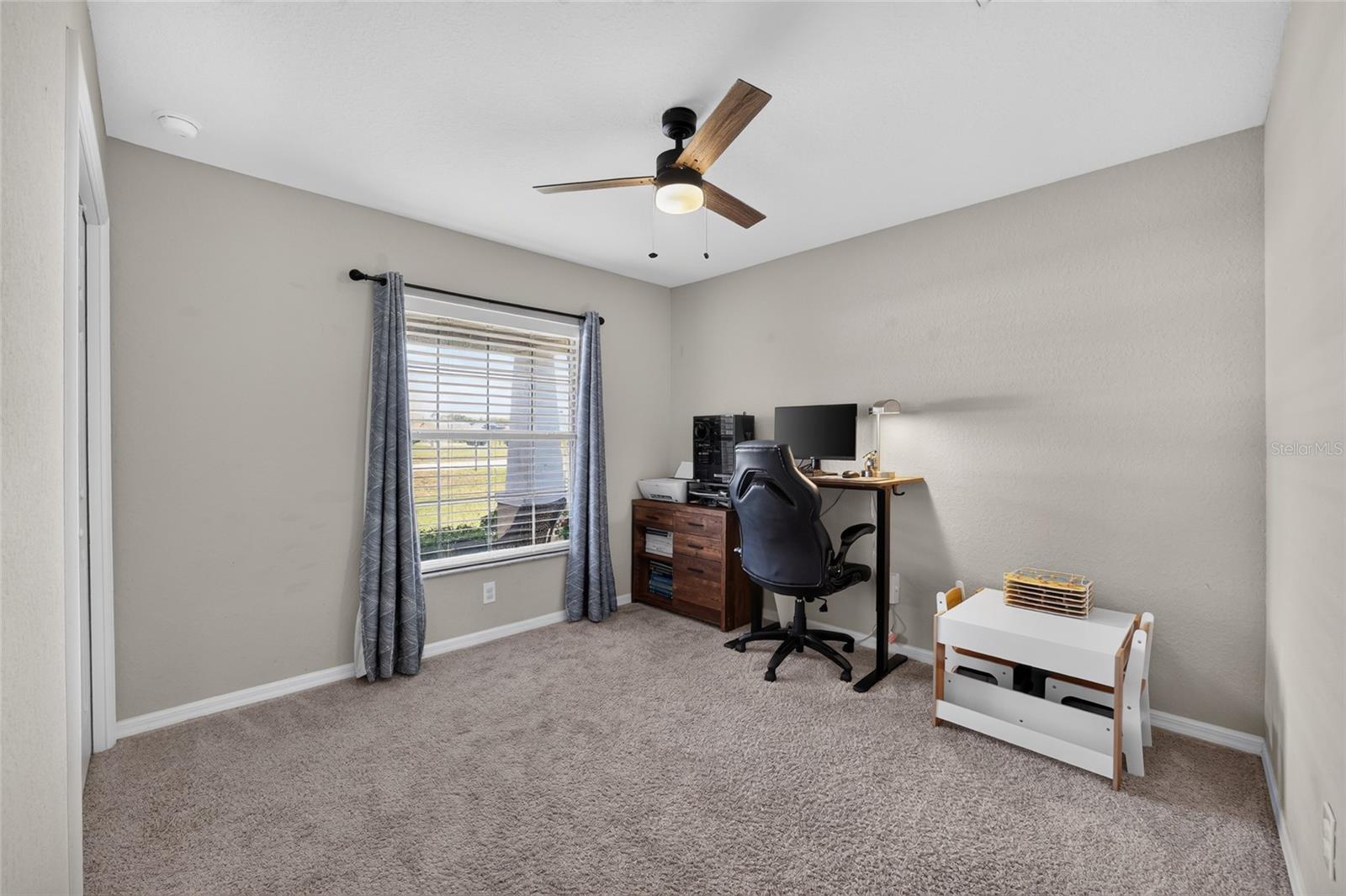 SUMMERCREST - Residential