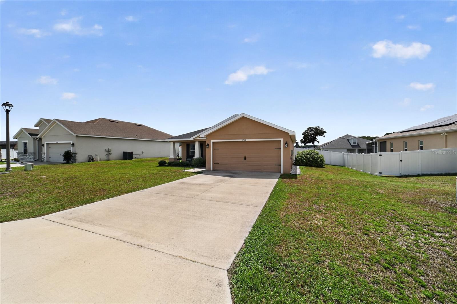 SUMMERCREST - Residential