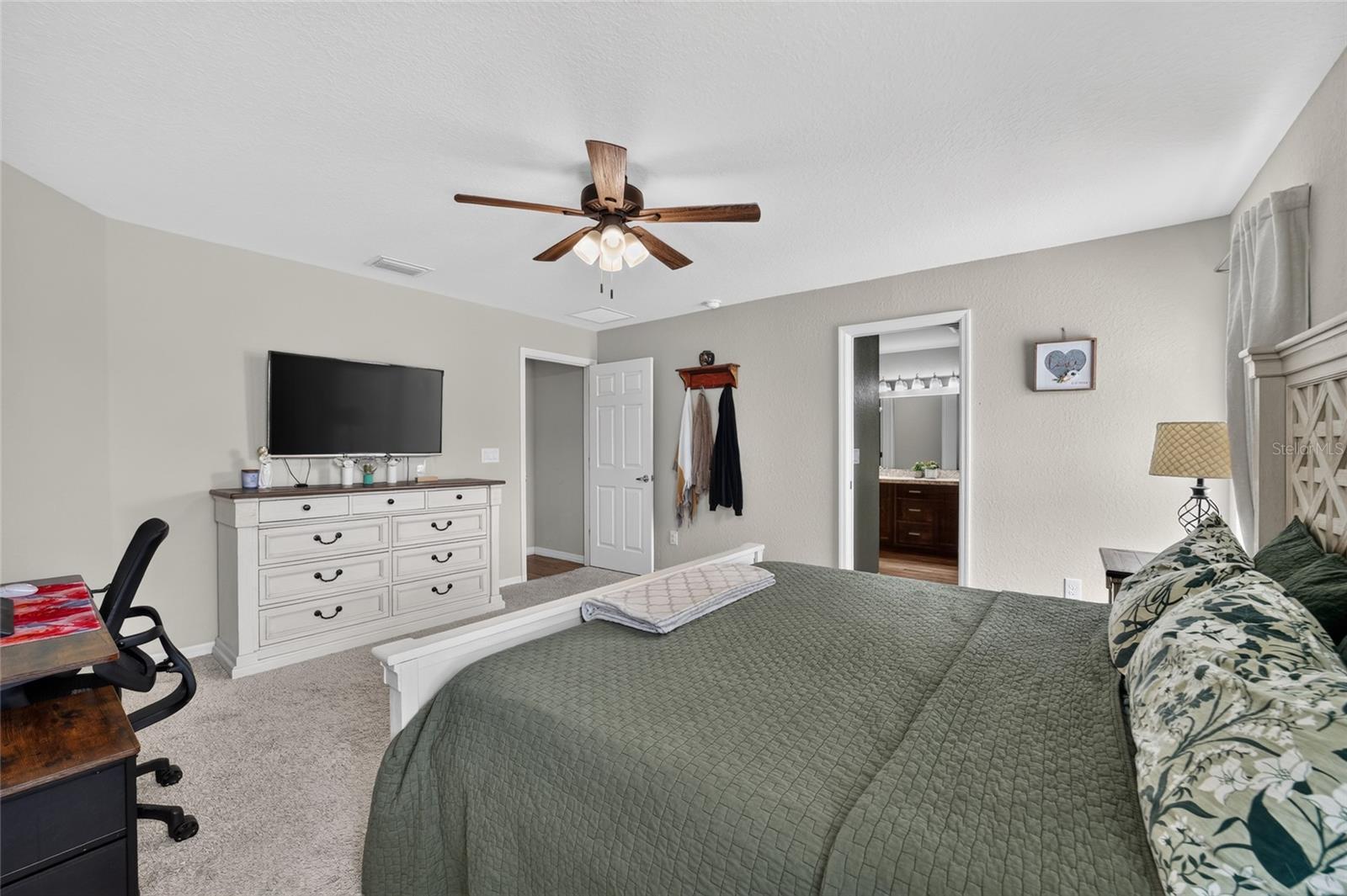 SUMMERCREST - Residential