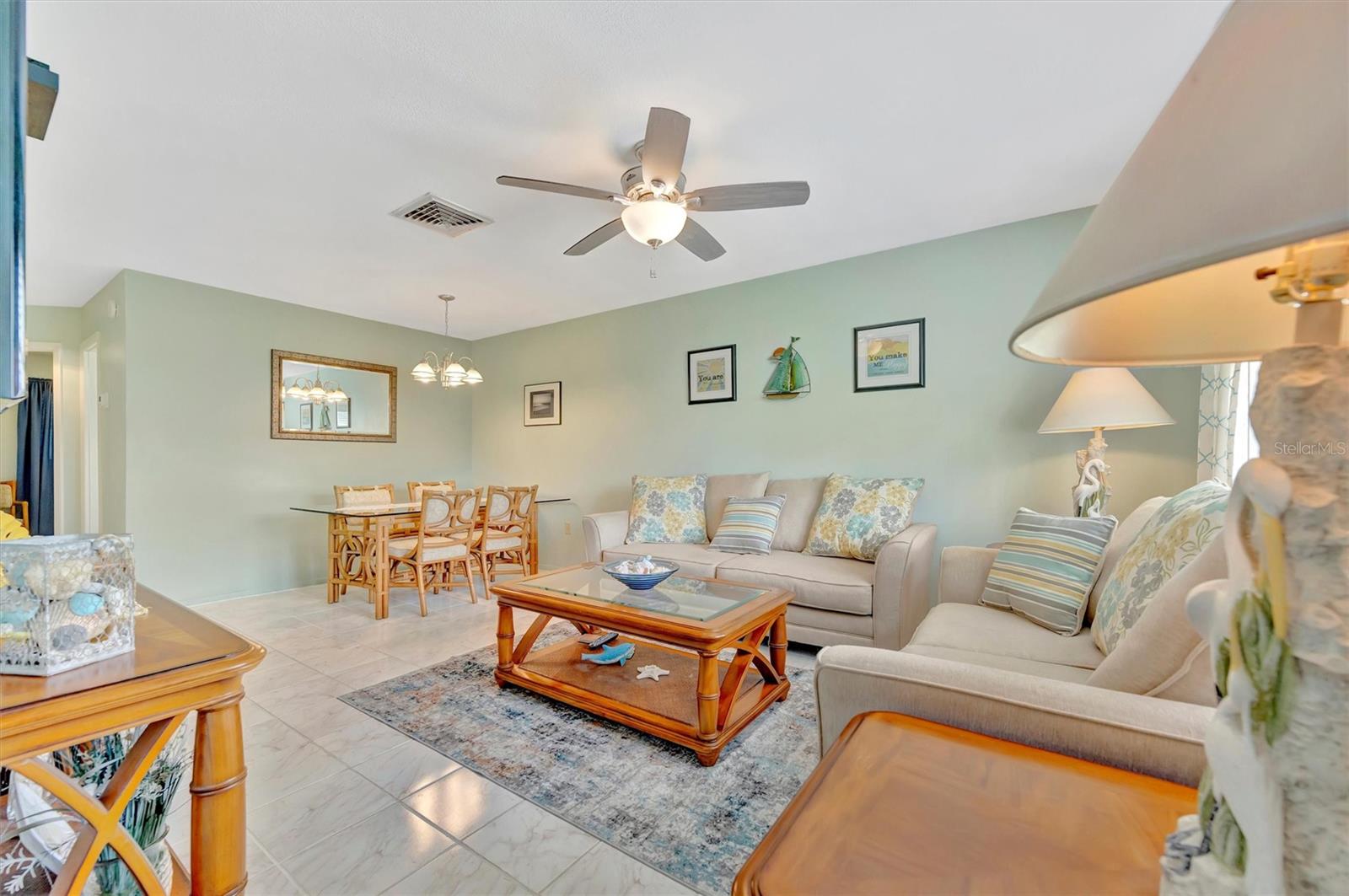 PARKWAY VILLAS - Residential