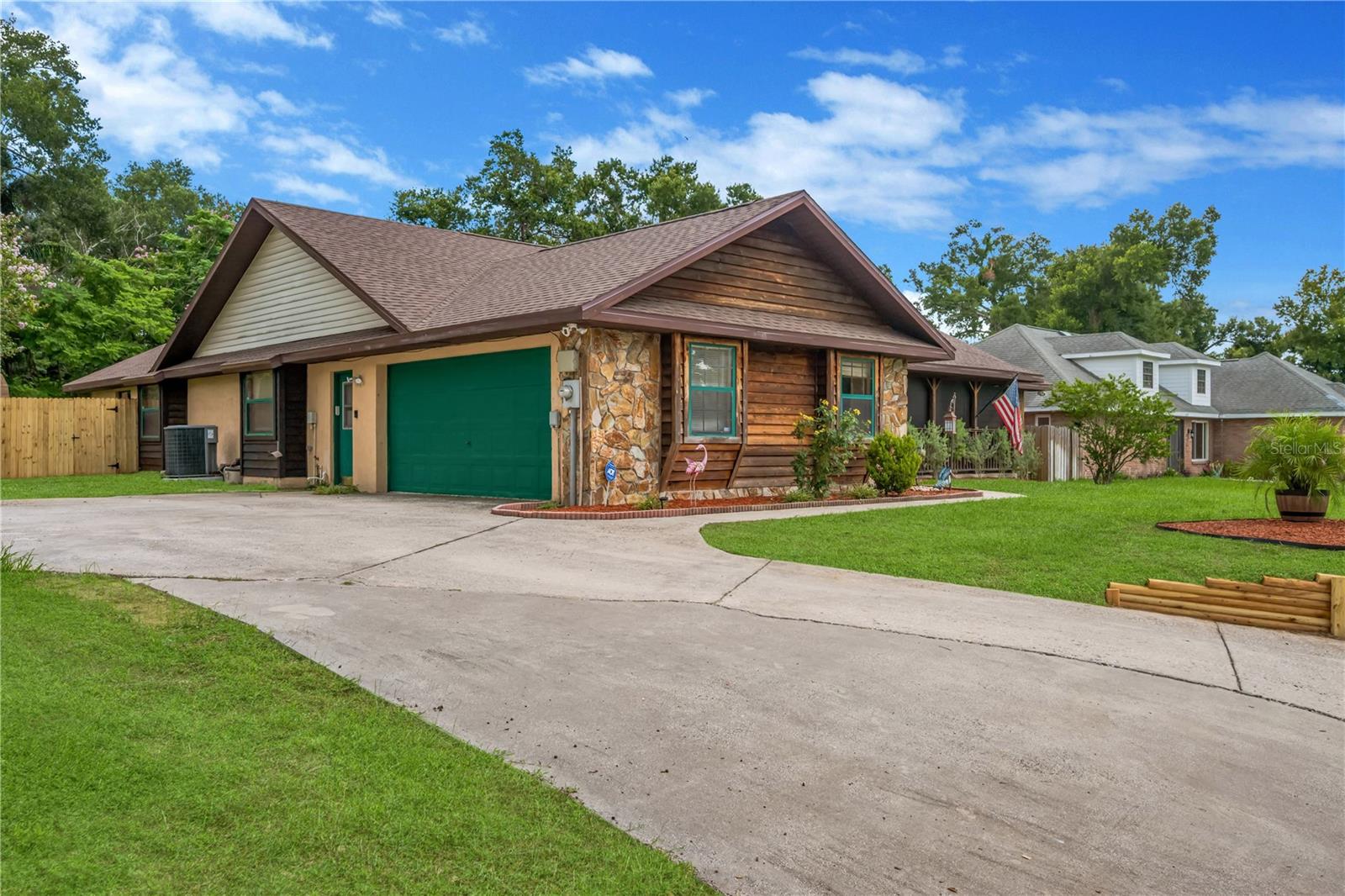 WHEELER OAKS - Residential