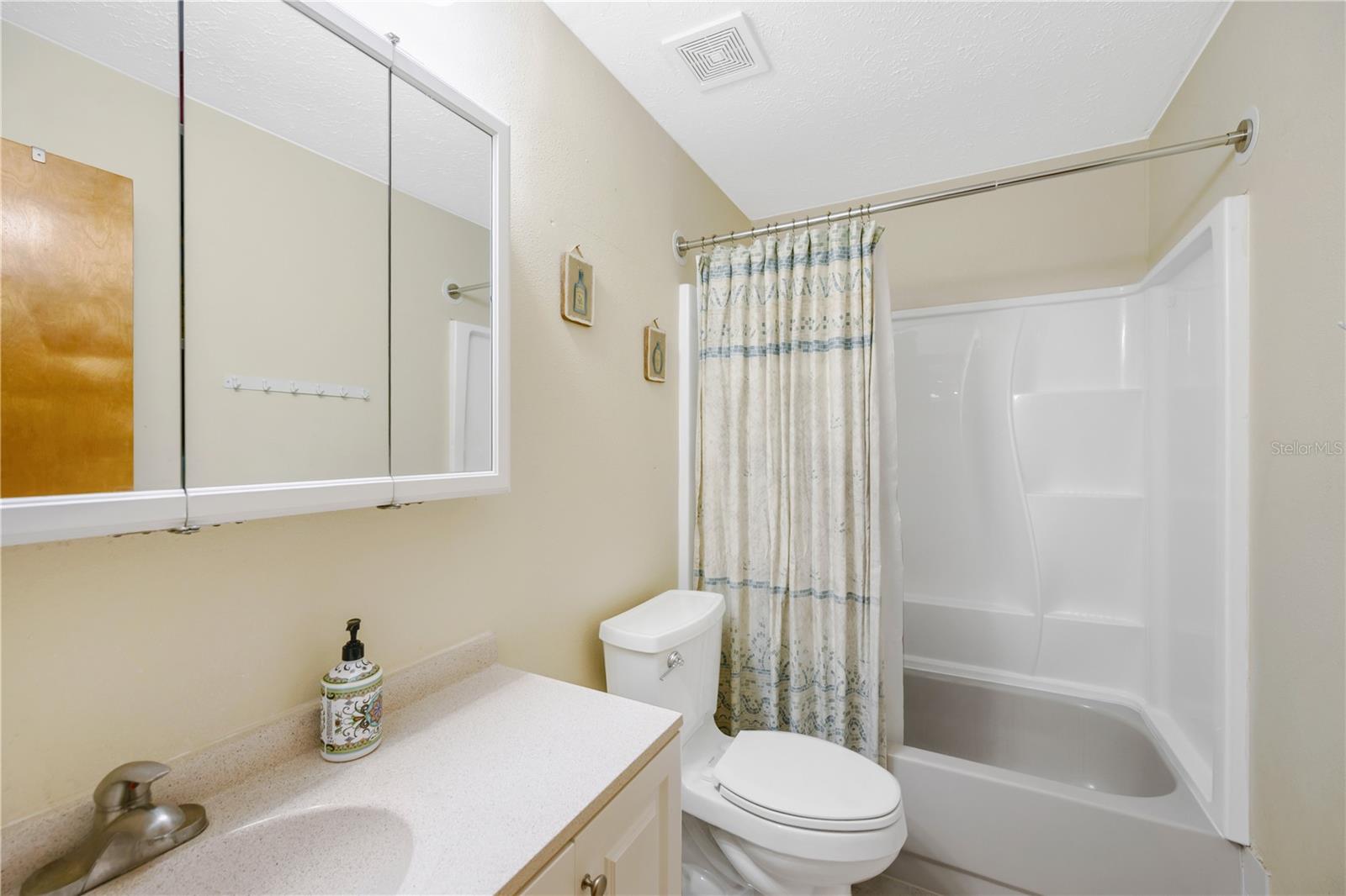 WHEELER OAKS - Residential