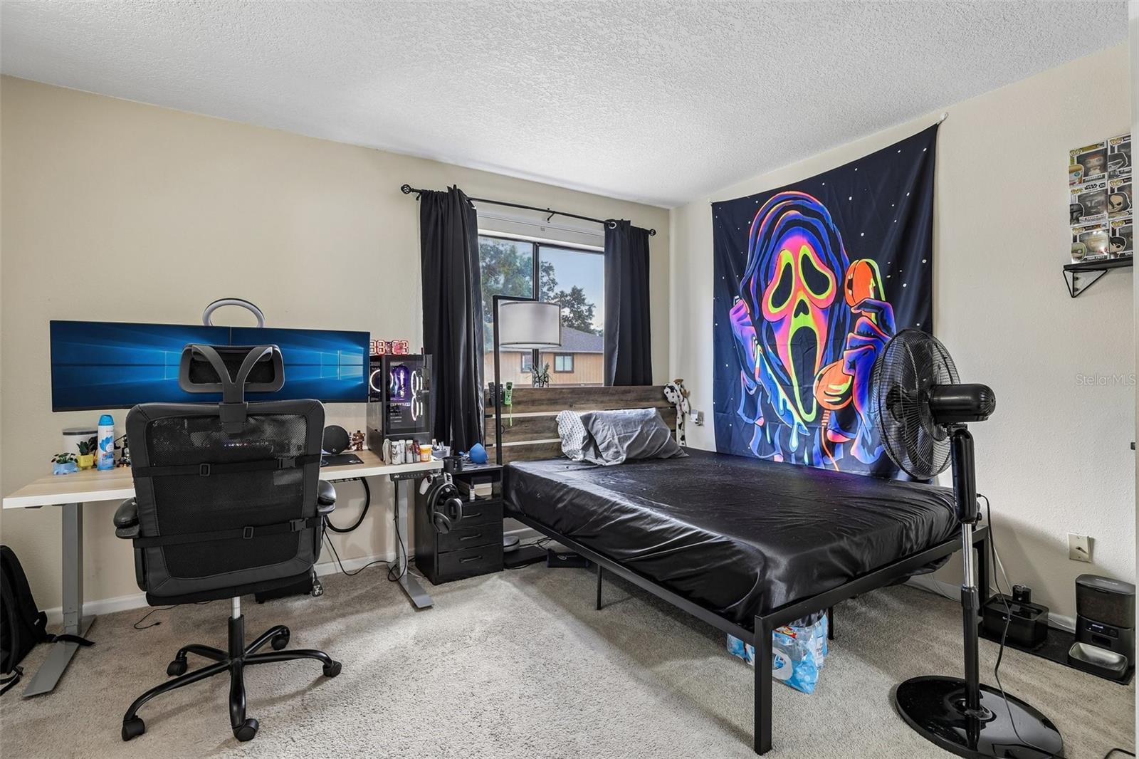 CAMBRIDGE CIRCLE - Residential