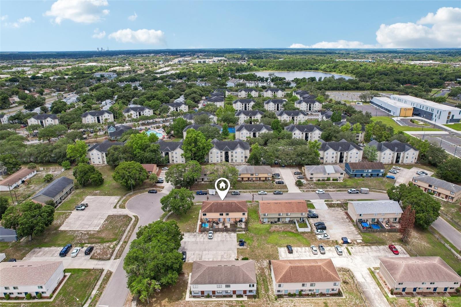 CAMBRIDGE CIRCLE - Residential
