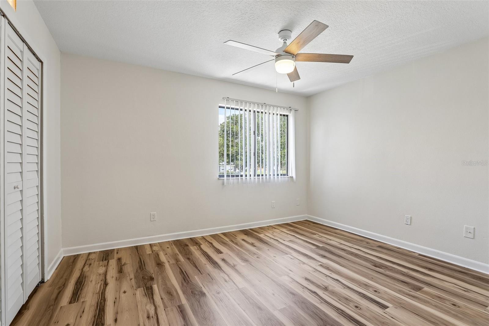 CAMBRIDGE CIRCLE - Residential