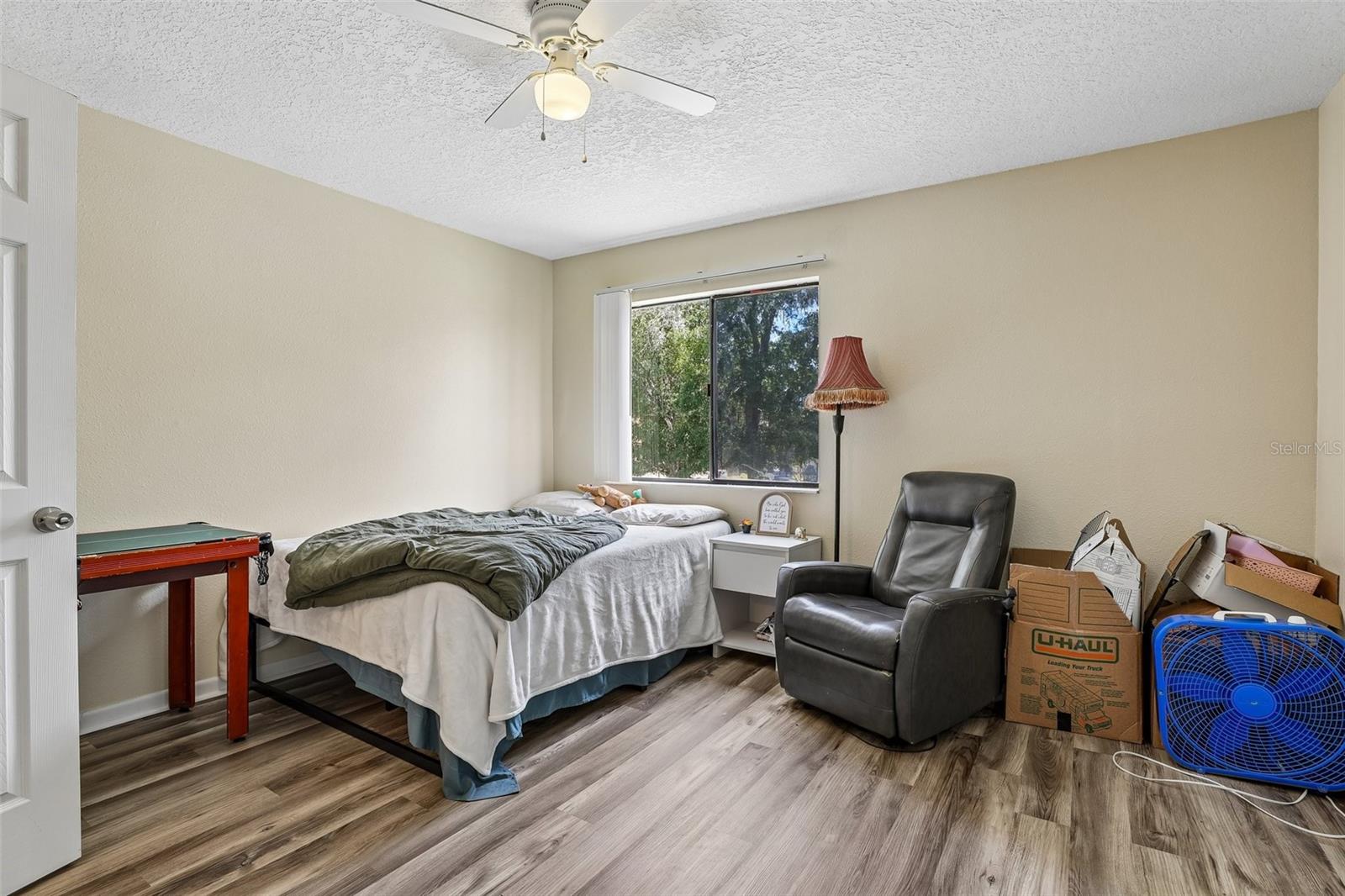 CAMBRIDGE CIRCLE - Residential