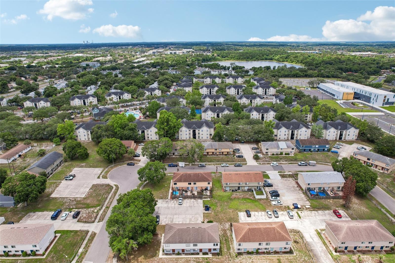 CAMBRIDGE CIRCLE - Residential