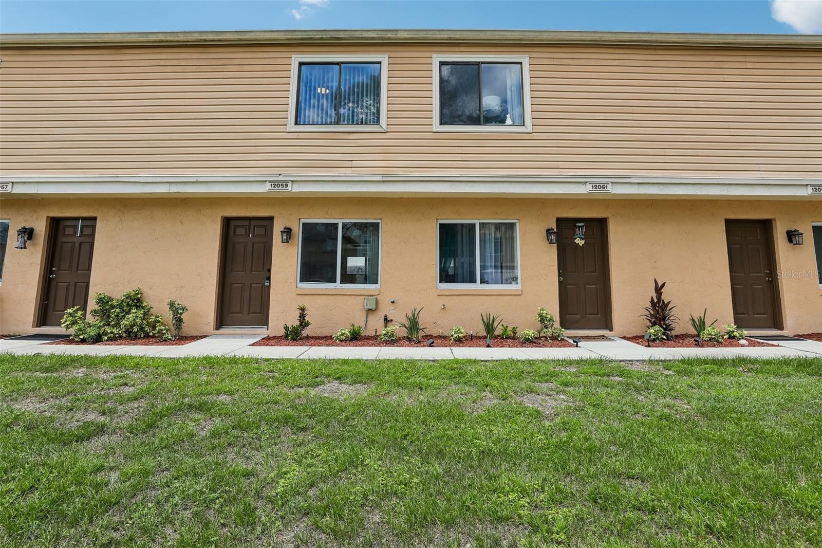 CAMBRIDGE CIRCLE - Residential
