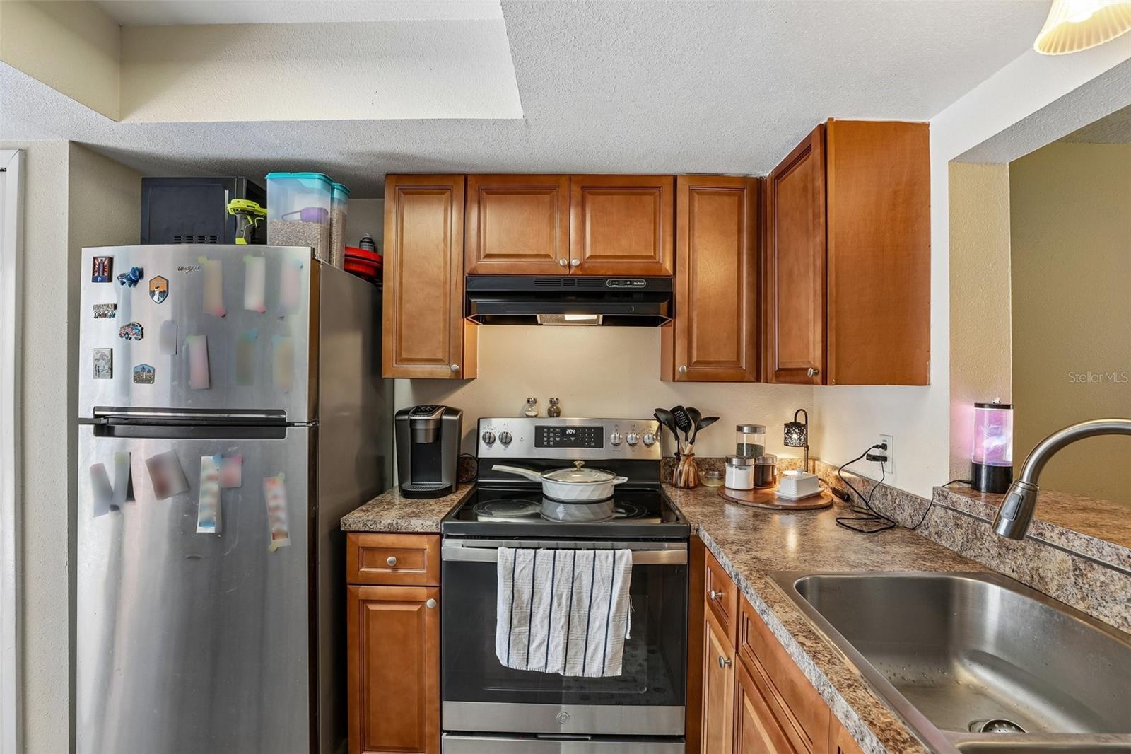 CAMBRIDGE CIRCLE - Residential