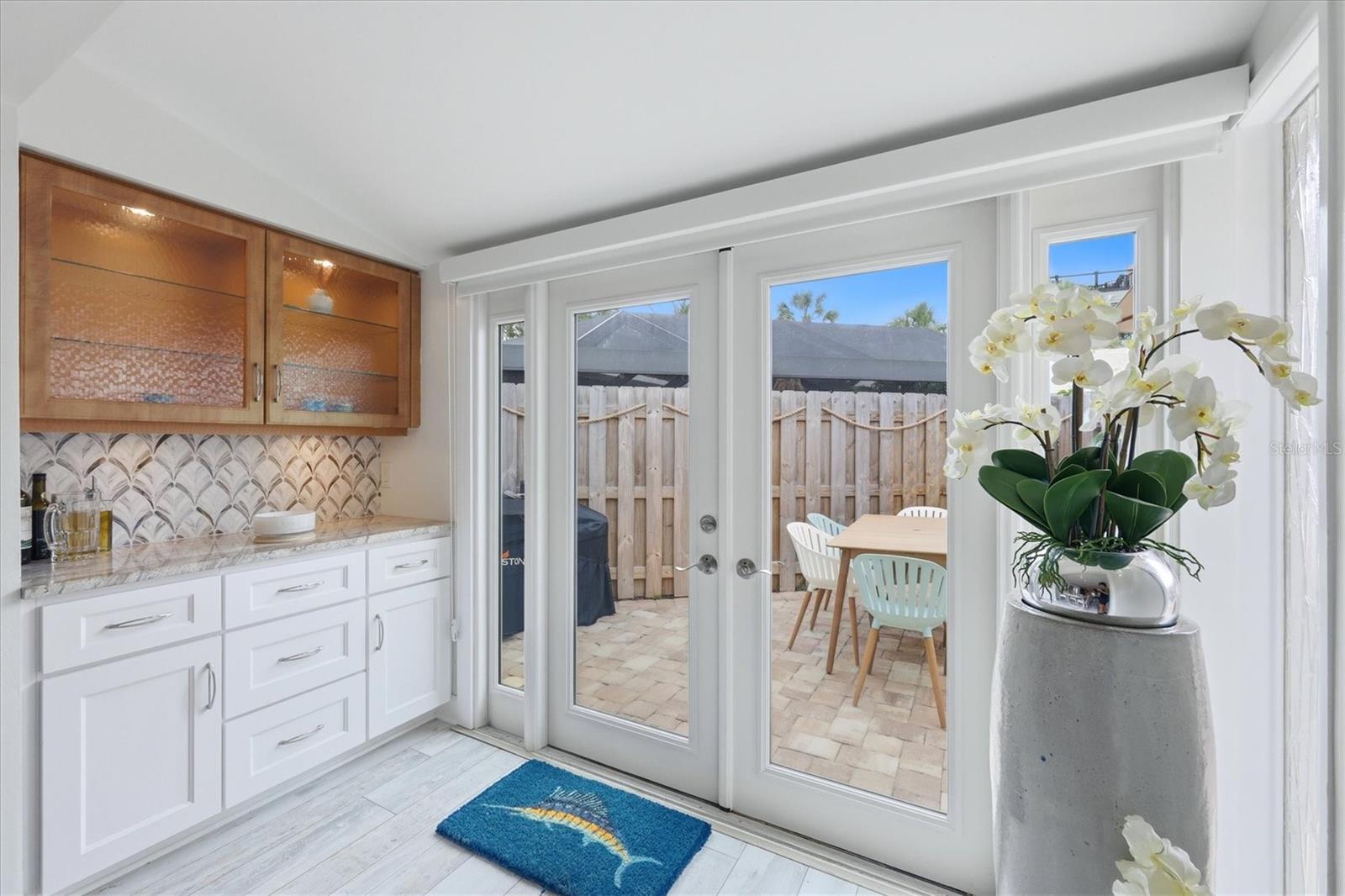 WHISPERING SANDS SEC 1 - Residential