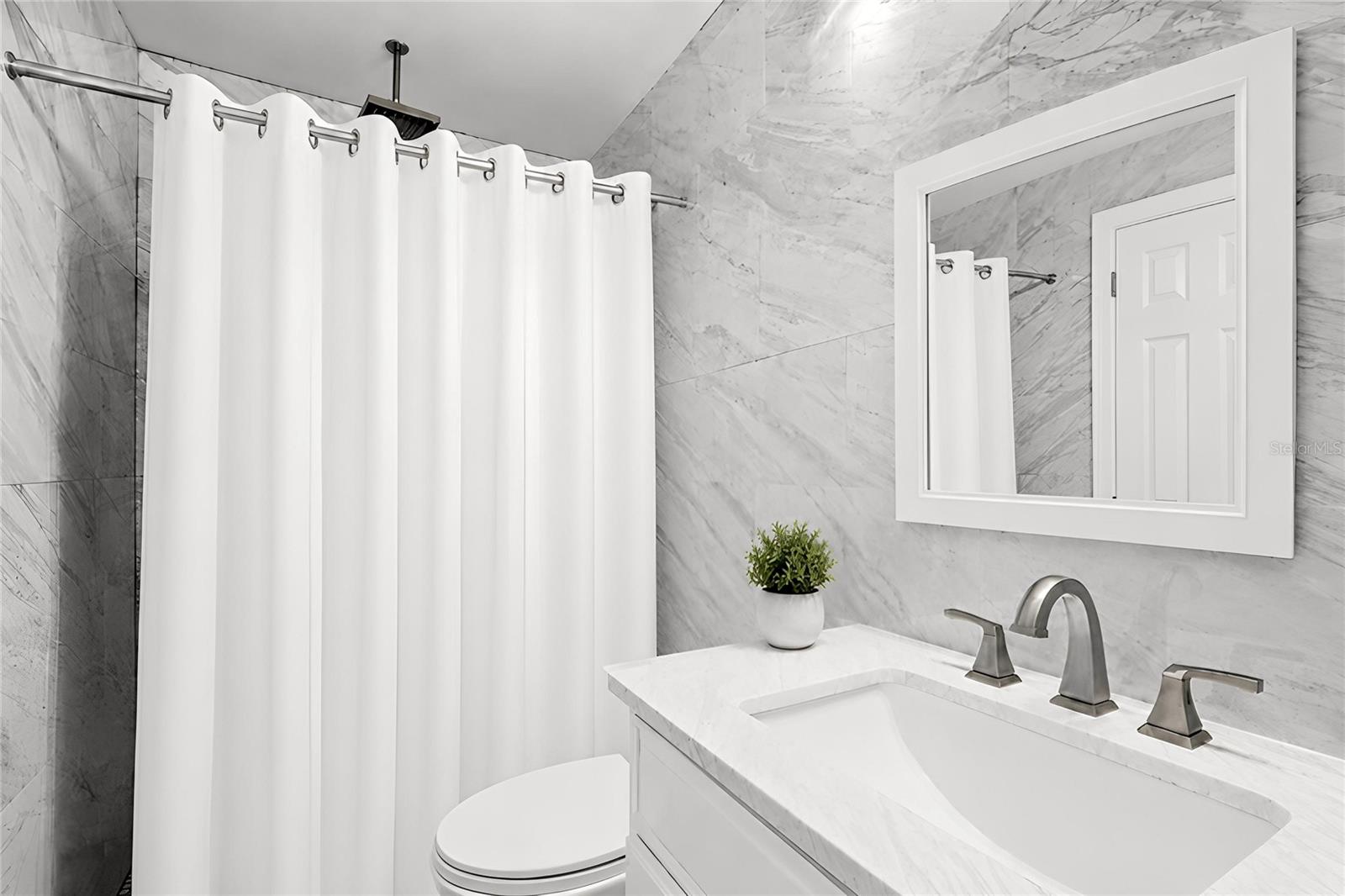 OAKDALE RIVERVIEW ESTATES UN 4 - Residential