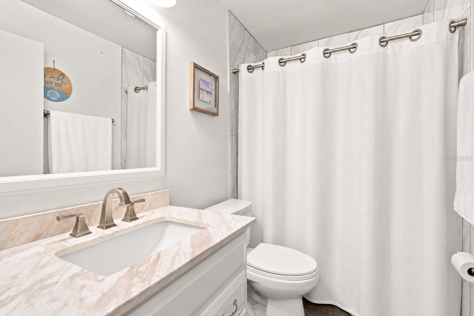 OAKDALE RIVERVIEW ESTATES UN 4 - Residential