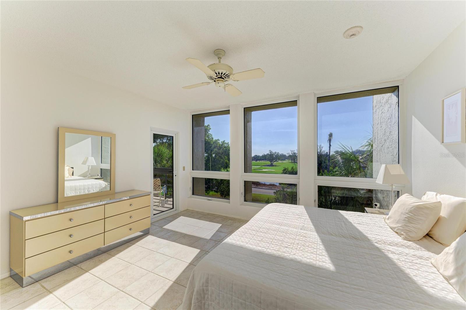 BEACHPLACE III - Residential