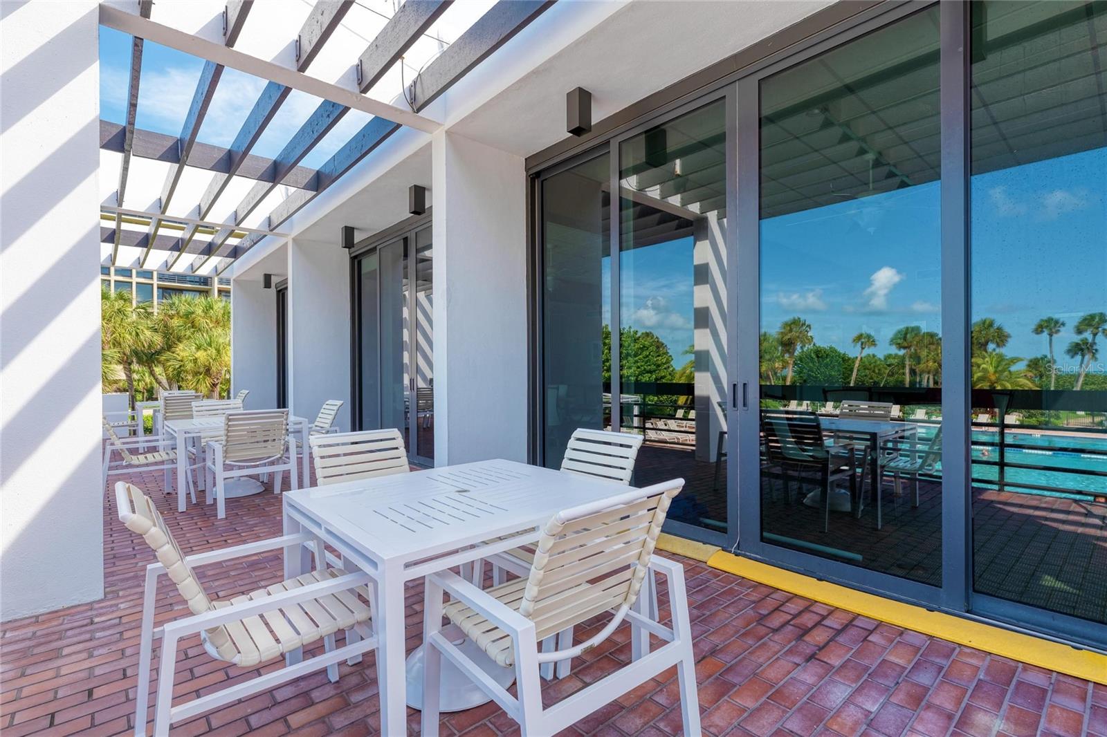 BEACHPLACE III - Residential