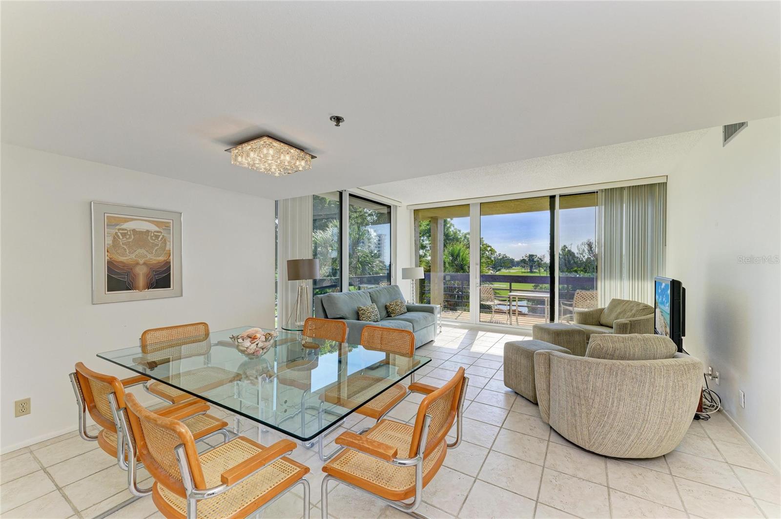 BEACHPLACE III - Residential